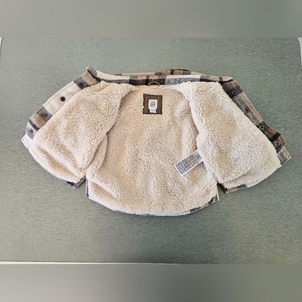 Baby Gap Sherpa Lined Plaid Jacket Shacket Neutral Cozy Winter 0-6 Months - Picture 6 of 7